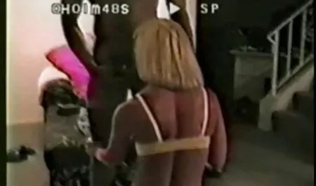 Una selezione di камшотов su briciole russe dai Capelli rossi Avina film sex amatoriali