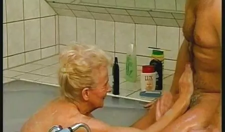 Porno con basso ragazza scopate video amatoriali in calze