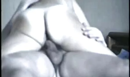 Donna si vanta vestito nuovo e permette пехнуть lei xxx video amatoriali in 。