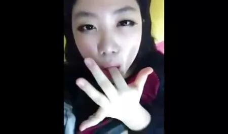 Kid fornisce video amatoriali spinti la madre con la figlia