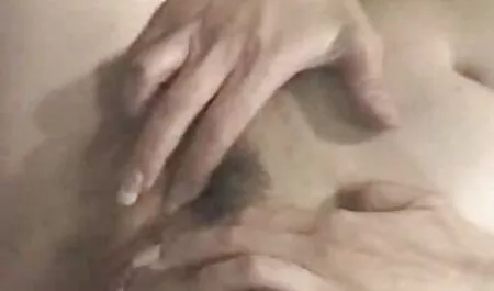 Il primo anale di giovane asiatico film porno amatoriali veri
