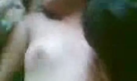 Vero Russo Erotica con spessore video pono amatoriale moglie matrigna