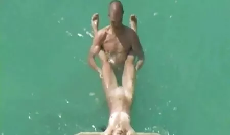 Porno Boscaiolo con la film porno amatoriali fatti in casa moglie Tania Russof