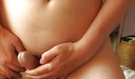 Due ragazze in filmati amatoriali di scopate spogliatoio con Telecamera Nascosta